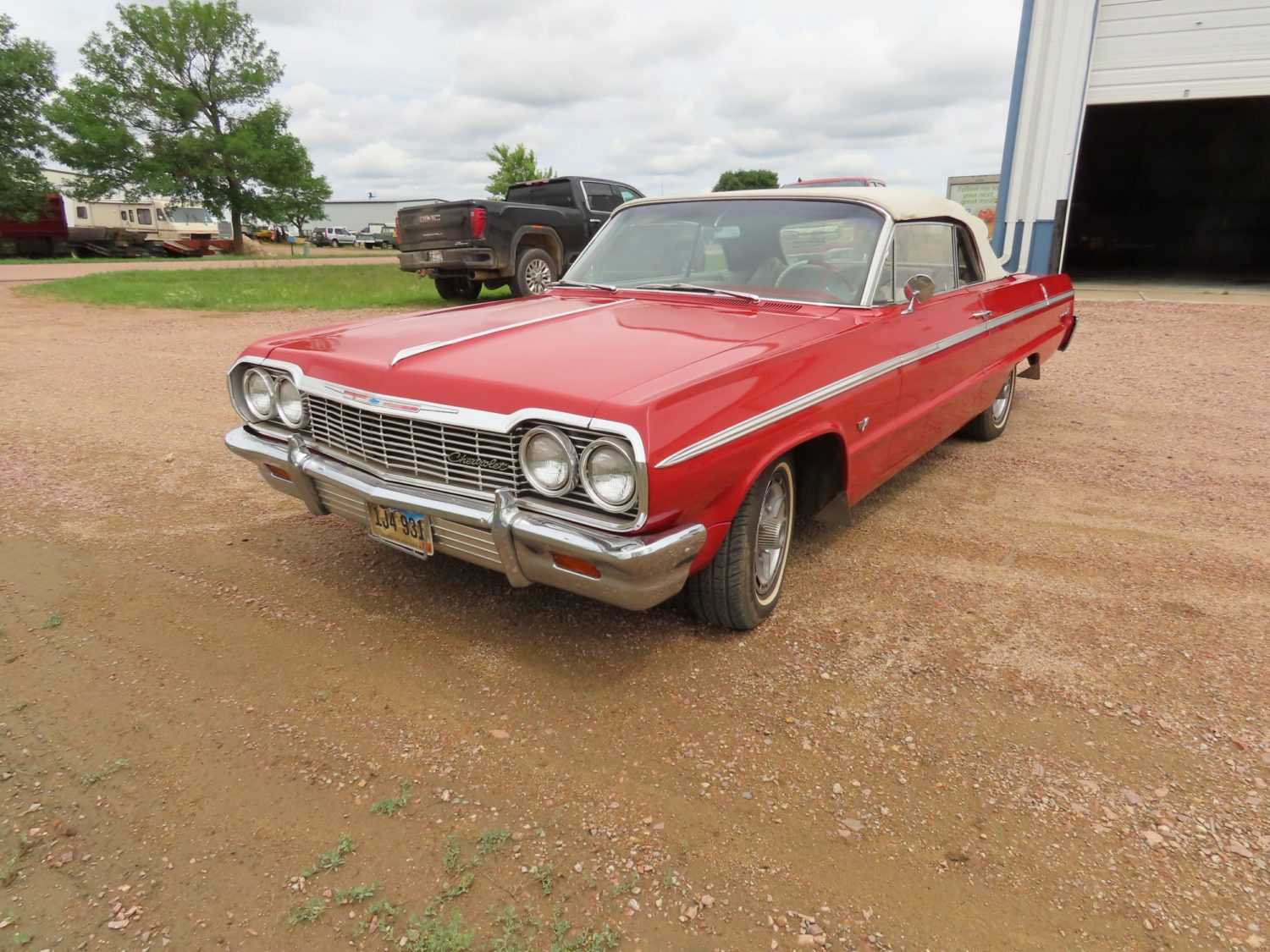 Commercial Real Estate/Shop, Classic Cars, Tools, & More! Kersbergen Auction - image 4