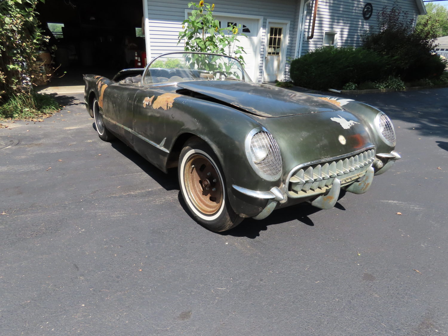 Corvette Barn Find! The Slavens Collection-Corvettes, Parts & More! - image 3