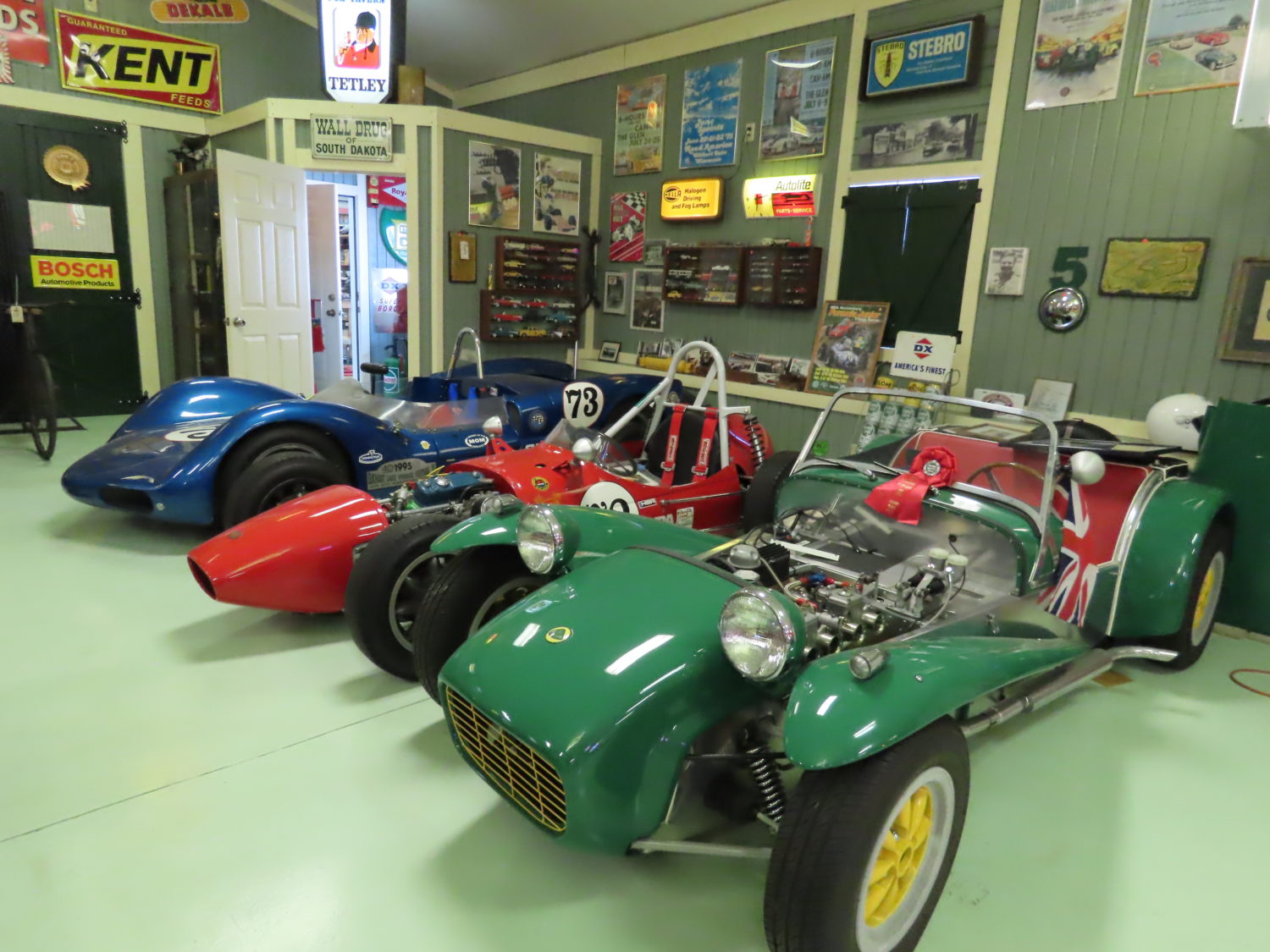 British Race Cars & Classic Cars, Gas & Oil Memorabilia & More! The Keith Brown Collection - image 3